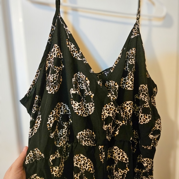 Shein Curve Black/Leopard Skull Print Women's Romper 2xl - Picture 2 of 3